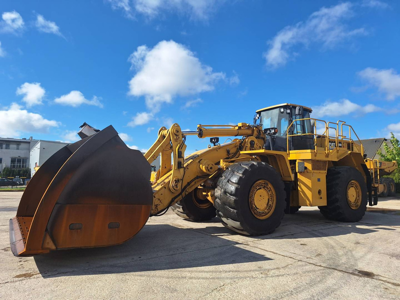 CAT 988H - اللودر بعجل: صورة 1 CAT 988H - اللودر بعجل: صورة 1