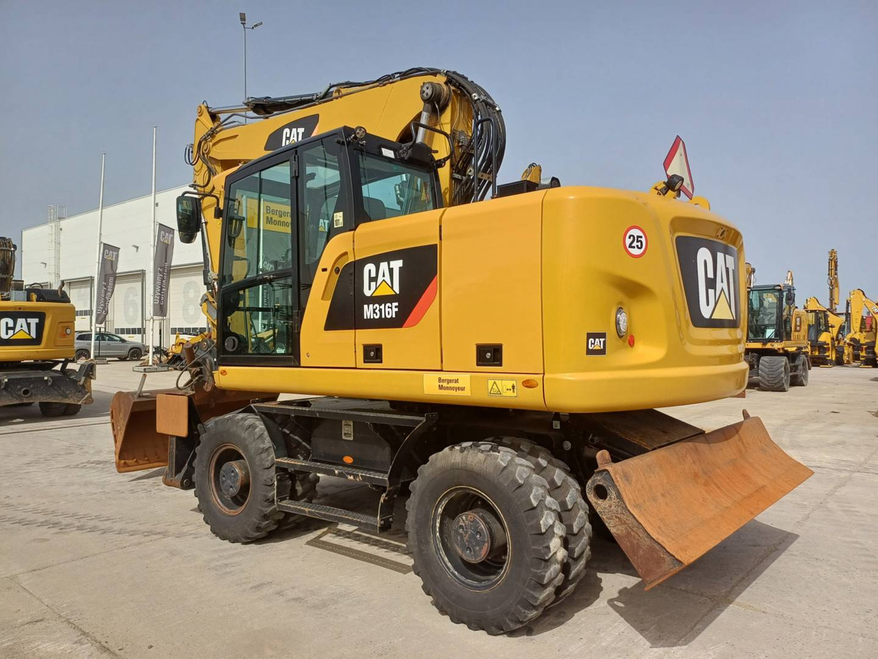 CAT M316F - حفارة دولاب: صورة 4 CAT M316F - حفارة دولاب: صورة 4