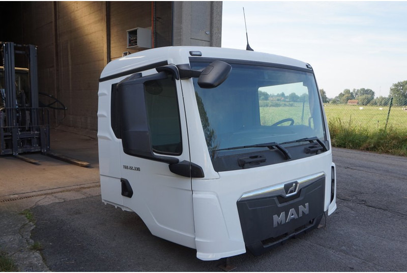 MAN TG3 NN CABINE NEW 81.60001.6003 - الكابينة والداخلية - شاحنة: صورة 2 MAN TG3 NN CABINE NEW 81.60001.6003 - الكابينة والداخلية - شاحنة: صورة 2