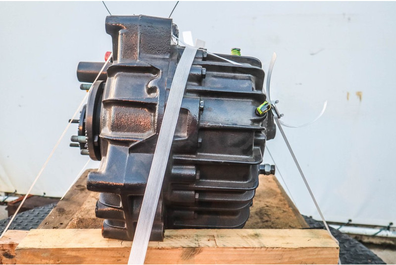 MAN VG172 P22-6 81.37000-7411 - صندوق التروس - شاحنة: صورة 4 MAN VG172 P22-6 81.37000-7411 - صندوق التروس - شاحنة: صورة 4