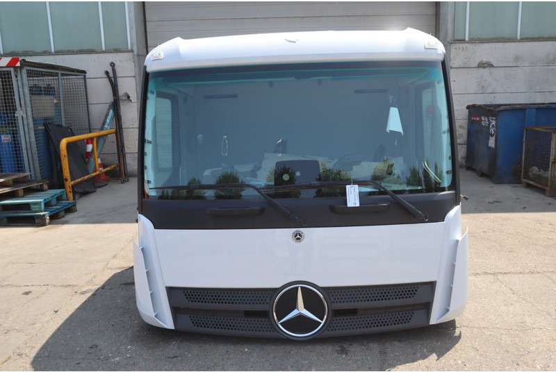 Mercedes-Benz AROCS M-CAB CLASSICSPACE 2.3 M - الكابينة والداخلية - شاحنة: صورة 1 Mercedes-Benz AROCS M-CAB CLASSICSPACE 2.3 M - الكابينة والداخلية - شاحنة: صورة 1