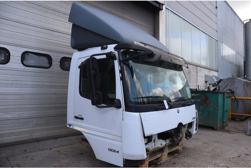 Mercedes-Benz ATEGO MP4 6CYL 96782010036334 - الكابينة والداخلية - شاحنة: صورة 3 Mercedes-Benz ATEGO MP4 6CYL 96782010036334 - الكابينة والداخلية - شاحنة: صورة 3