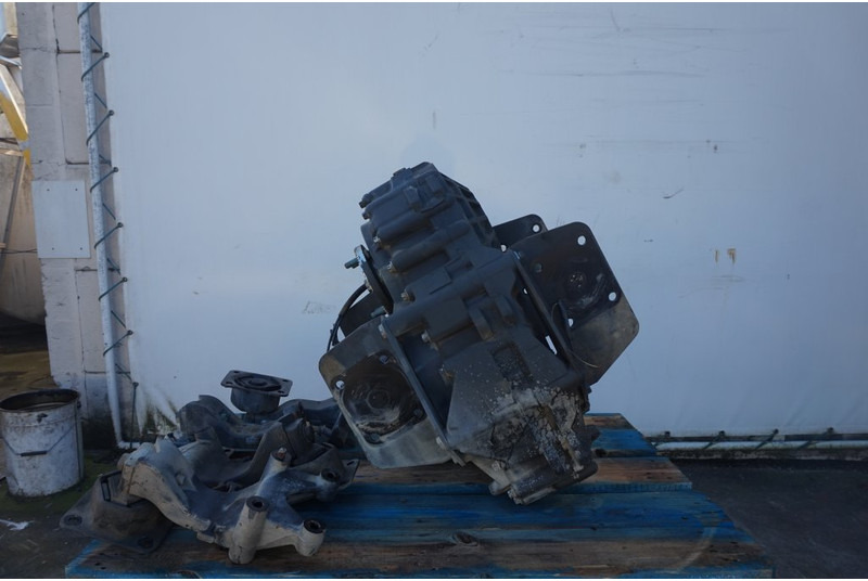 Mercedes-Benz VG3000Z-3W 750 855 T0 009302 - صندوق التروس - شاحنة: صورة 4 Mercedes-Benz VG3000Z-3W 750 855 T0 009302 - صندوق التروس - شاحنة: صورة 4