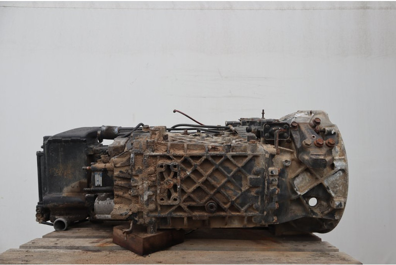 ZF 16S151OD+INT F2000 81.32004-6402 - صندوق التروس - شاحنة: صورة 3 ZF 16S151OD+INT F2000 81.32004-6402 - صندوق التروس - شاحنة: صورة 3