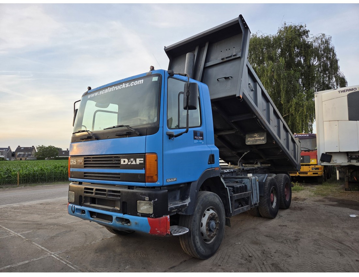 DAF 85 400 ATI 6x4 Tipper - شاحنة قلاب: صورة 1 DAF 85 400 ATI 6x4 Tipper - شاحنة قلاب: صورة 1
