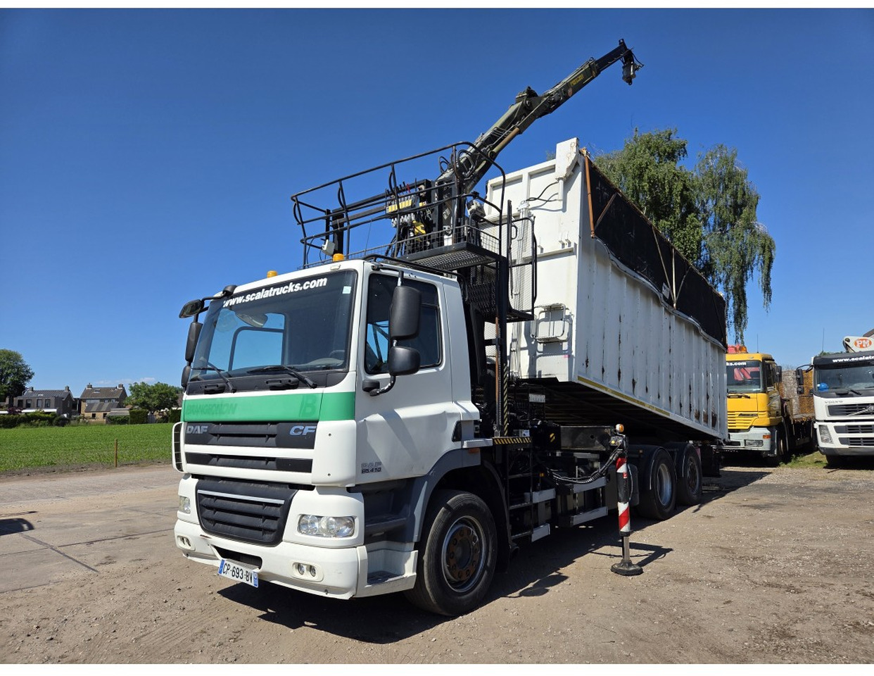 DAF CF85.410 6x2 steering axle lenk Tipper Crane HIAB J1320Z - شاحنة قلاب, شاحنة كرين: صورة 1 DAF CF85.410 6x2 steering axle lenk Tipper Crane HIAB J1320Z - شاحنة قلاب, شاحنة كرين: صورة 1