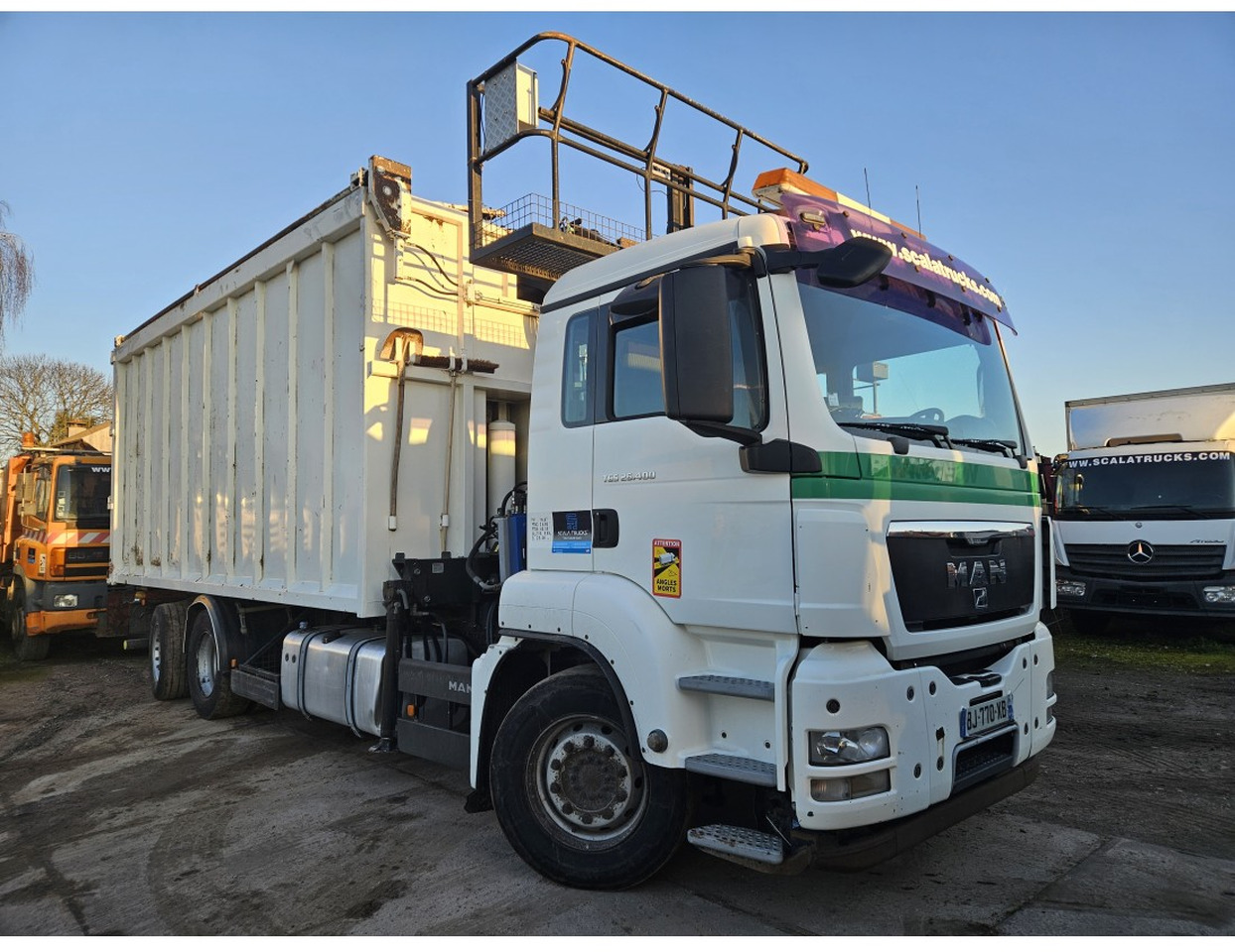 MAN TGS 26.400 6x2 steering axle lenk Tipper Crane Jonsered 1320 Z - شاحنة قلاب, شاحنة كرين: صورة 3 MAN TGS 26.400 6x2 steering axle lenk Tipper Crane Jonsered 1320 Z - شاحنة قلاب, شاحنة كرين: صورة 3