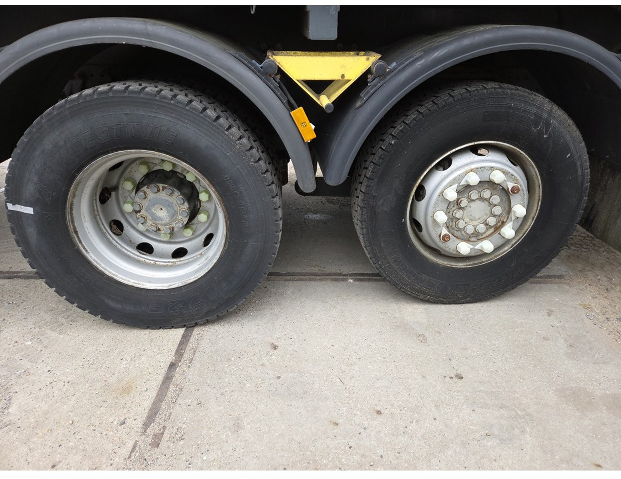 MERCEDES AXOR 2533 6X2 CHASSIS LOW MILEAGE - شاحنة هيكل كابينة, جرافة ثلج: صورة 5 MERCEDES AXOR 2533 6X2 CHASSIS LOW MILEAGE - شاحنة هيكل كابينة, جرافة ثلج: صورة 5