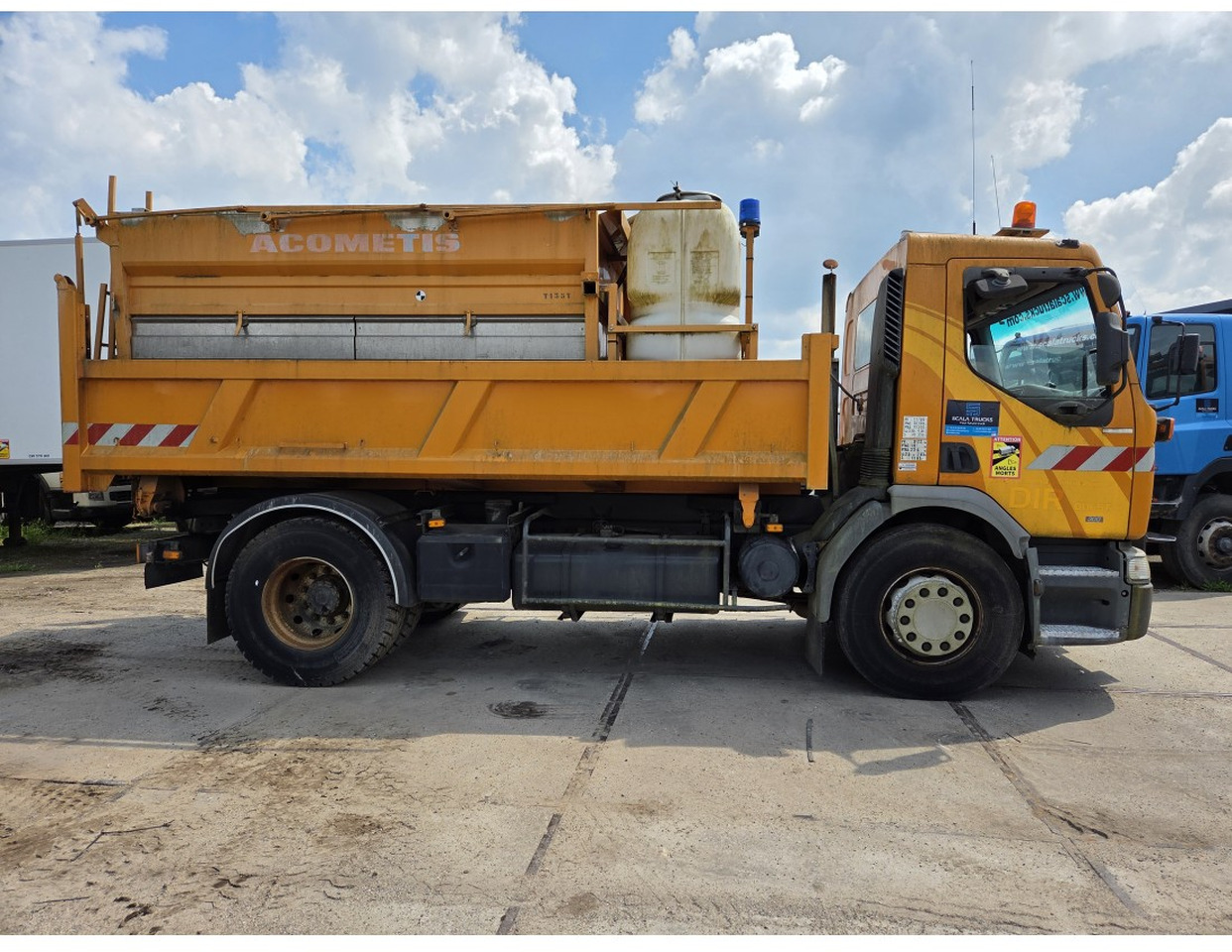 Renault Premium 300 4x2 Tipper Gritter Manual Gearbox Mechanical pump Pomp - شاحنة قلاب: صورة 5 Renault Premium 300 4x2 Tipper Gritter Manual Gearbox Mechanical pump Pomp - شاحنة قلاب: صورة 5
