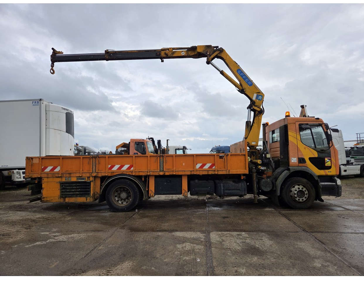 Renault Premium 300 MECHANICAL PUMP OPEN BOX COMPRESSOR CRANE EFFER 140/2S - شاحنات مسطحة, شاحنة كرين: صورة 4 Renault Premium 300 MECHANICAL PUMP OPEN BOX COMPRESSOR CRANE EFFER 140/2S - شاحنات مسطحة, شاحنة كرين: صورة 4
