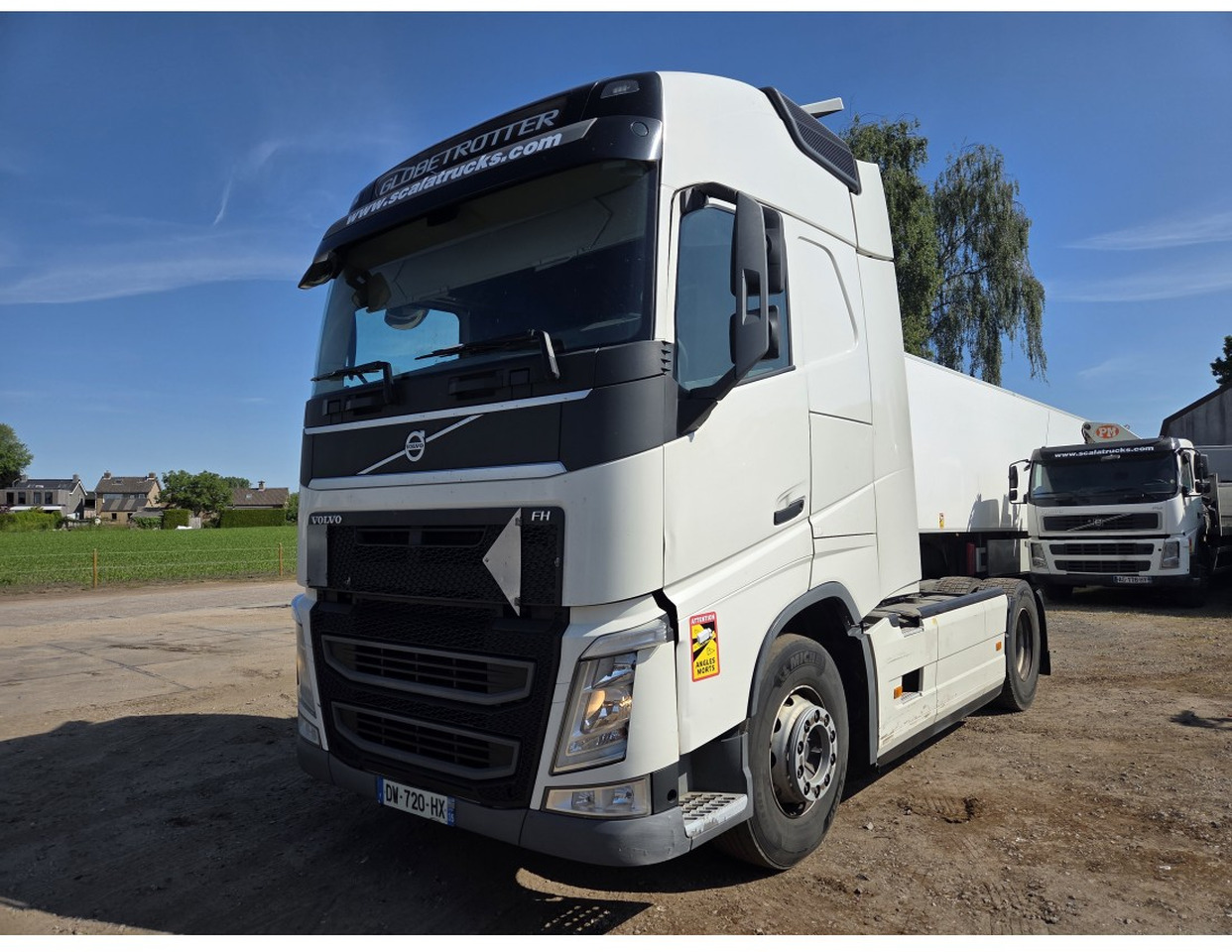 VOLVO FH 500 4X2 TRACTOR UNIT 2 TANKS VEB+ - وحدة جر: صورة 1 VOLVO FH 500 4X2 TRACTOR UNIT 2 TANKS VEB+ - وحدة جر: صورة 1