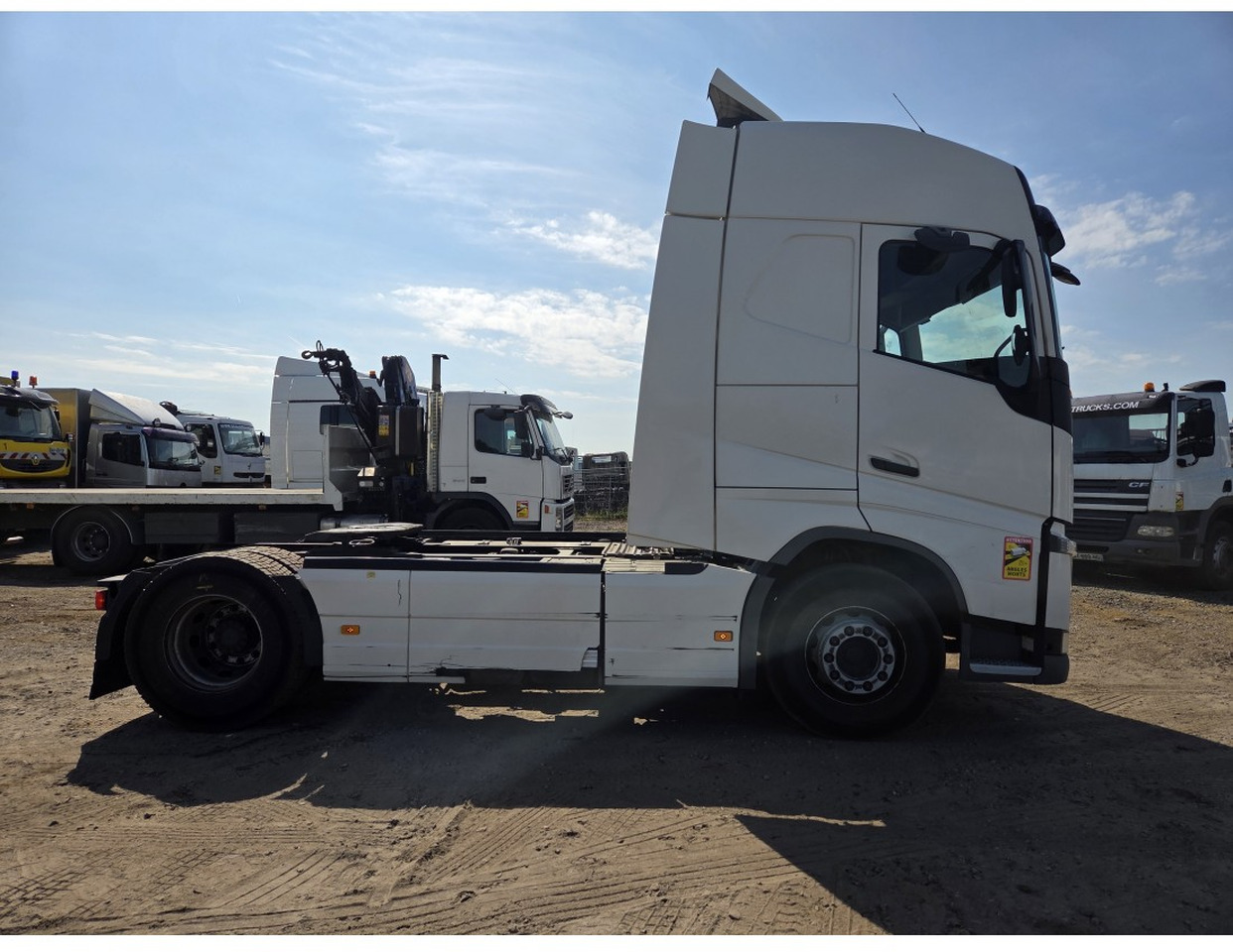 VOLVO FH 500 4X2 TRACTOR UNIT 2 TANKS VEB+ - وحدة جر: صورة 5 VOLVO FH 500 4X2 TRACTOR UNIT 2 TANKS VEB+ - وحدة جر: صورة 5