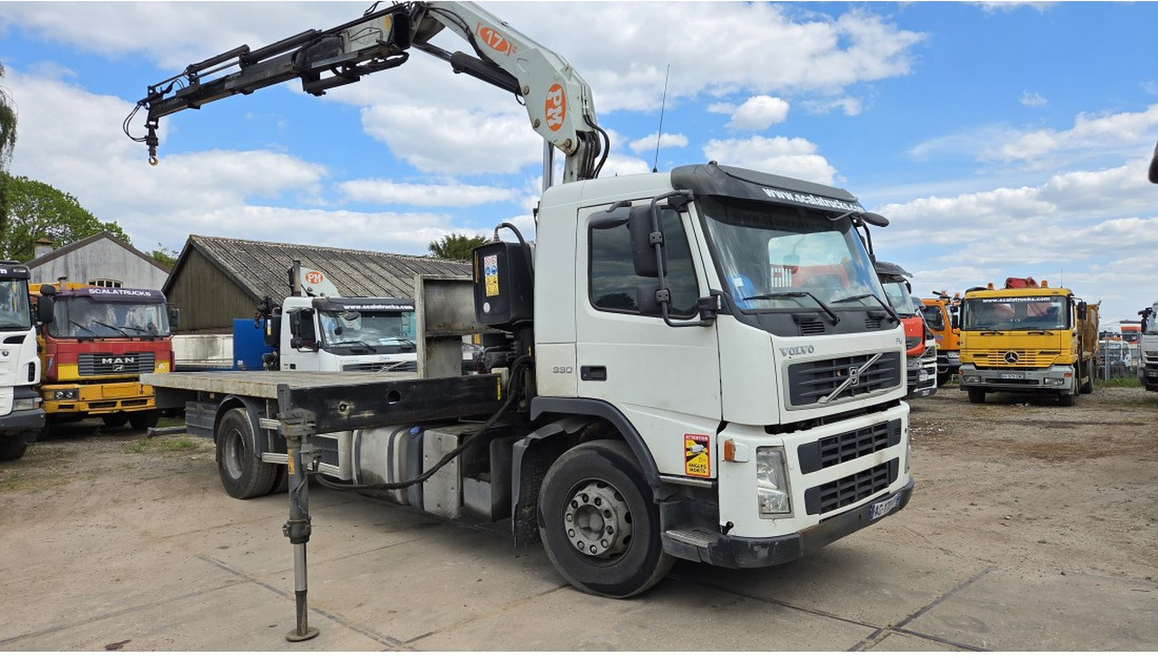 VOLVO FM 330 FLATBED 4X2 PM 17 LC 17 TON - شاحنات مسطحة, شاحنة كرين: صورة 4 VOLVO FM 330 FLATBED 4X2 PM 17 LC 17 TON - شاحنات مسطحة, شاحنة كرين: صورة 4