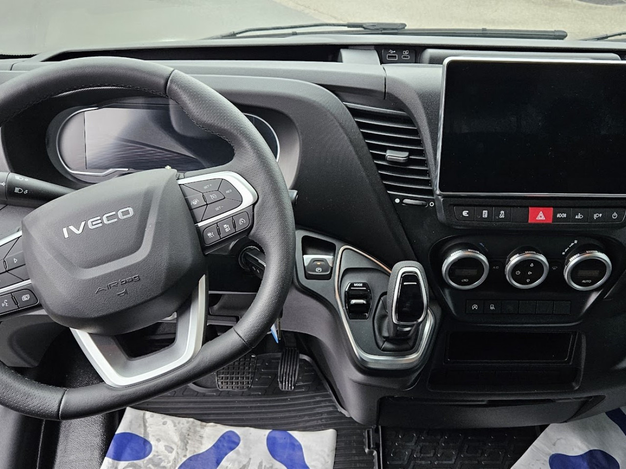IVECO Daily 35S14A8 - فان: صورة 5 IVECO Daily 35S14A8 - فان: صورة 5