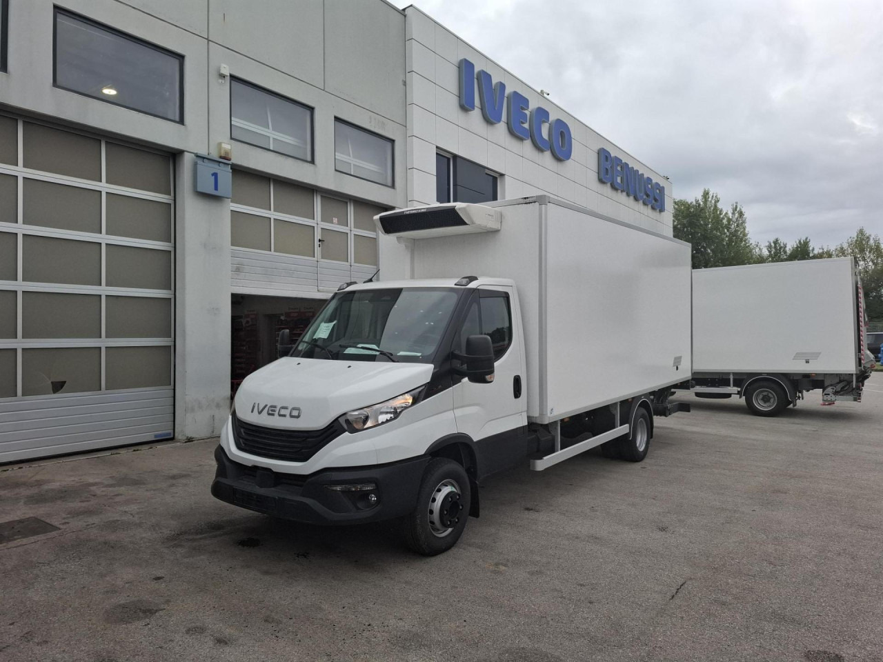 IVECO Daily 70C18H - شاحنة مُبرّدة للتوصيل: صورة 1 IVECO Daily 70C18H - شاحنة مُبرّدة للتوصيل: صورة 1