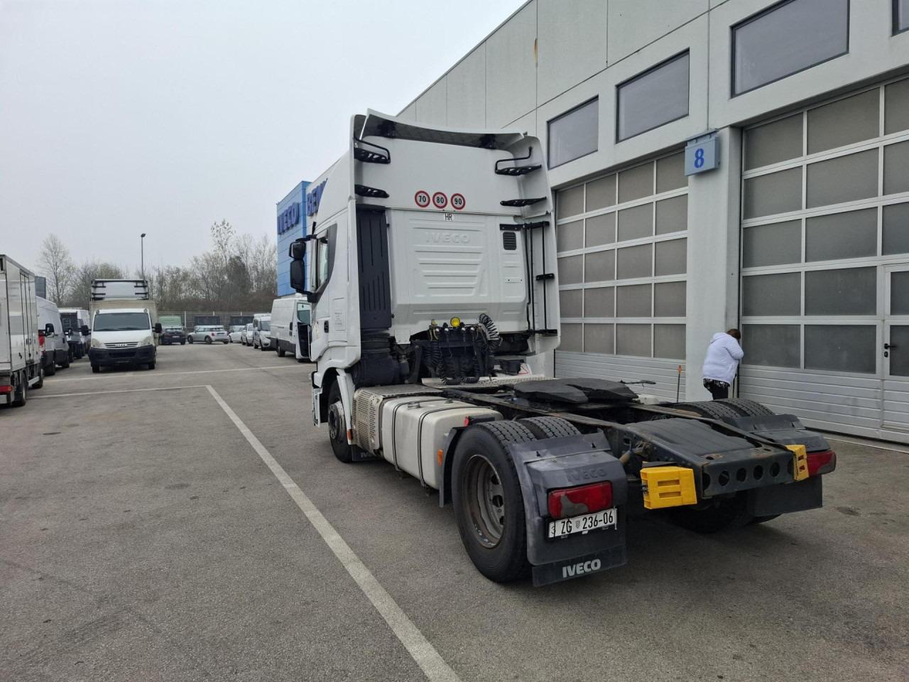 IVECO Stralis AS440S51T/P - وحدة جر: صورة 3 IVECO Stralis AS440S51T/P - وحدة جر: صورة 3