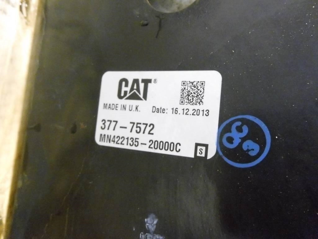 CAT 906 H 2 Kylare, 377-7572  - مبرد المحرك - آلات البناء: صورة 4 CAT 906 H 2 Kylare, 377-7572  - مبرد المحرك - آلات البناء: صورة 4