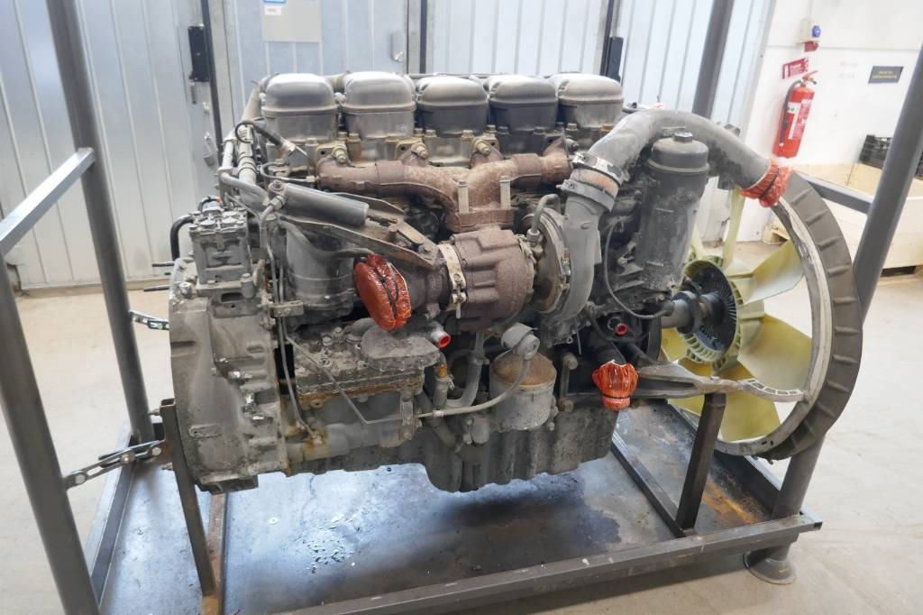 Scania P 320 - محرك - شاحنة: صورة 2 Scania P 320 - محرك - شاحنة: صورة 2
