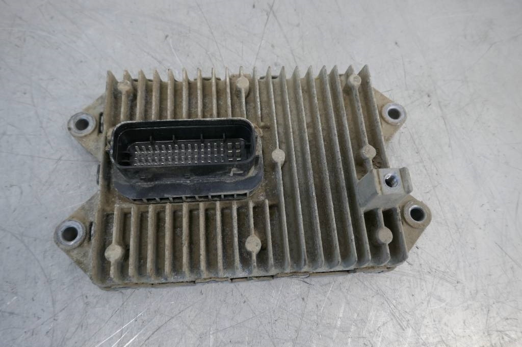 Volvo L 110 G, voe60100012 - النظام الكهربائي - آلات البناء: صورة 1 Volvo L 110 G, voe60100012 - النظام الكهربائي - آلات البناء: صورة 1