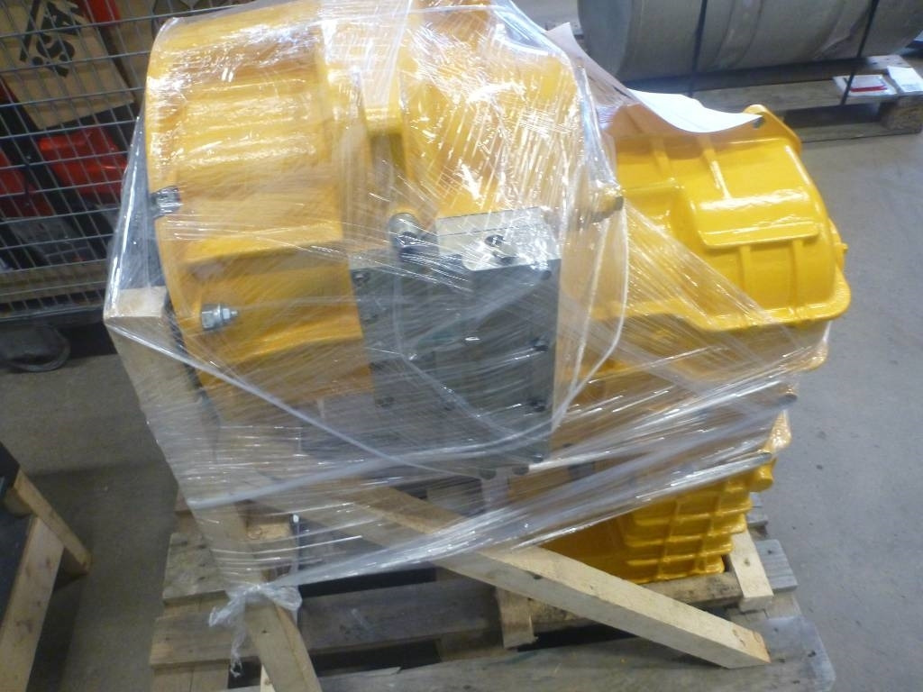 Volvo L70 Växellåda Renoverad, voe22718 - صندوق التروس - آلات البناء: صورة 2 Volvo L70 Växellåda Renoverad, voe22718 - صندوق التروس - آلات البناء: صورة 2