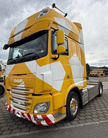 DAF XF460 4x2, Retarder, Euro 6, ALU Felgen - وحدة جر: صورة 1 DAF XF460 4x2, Retarder, Euro 6, ALU Felgen - وحدة جر: صورة 1