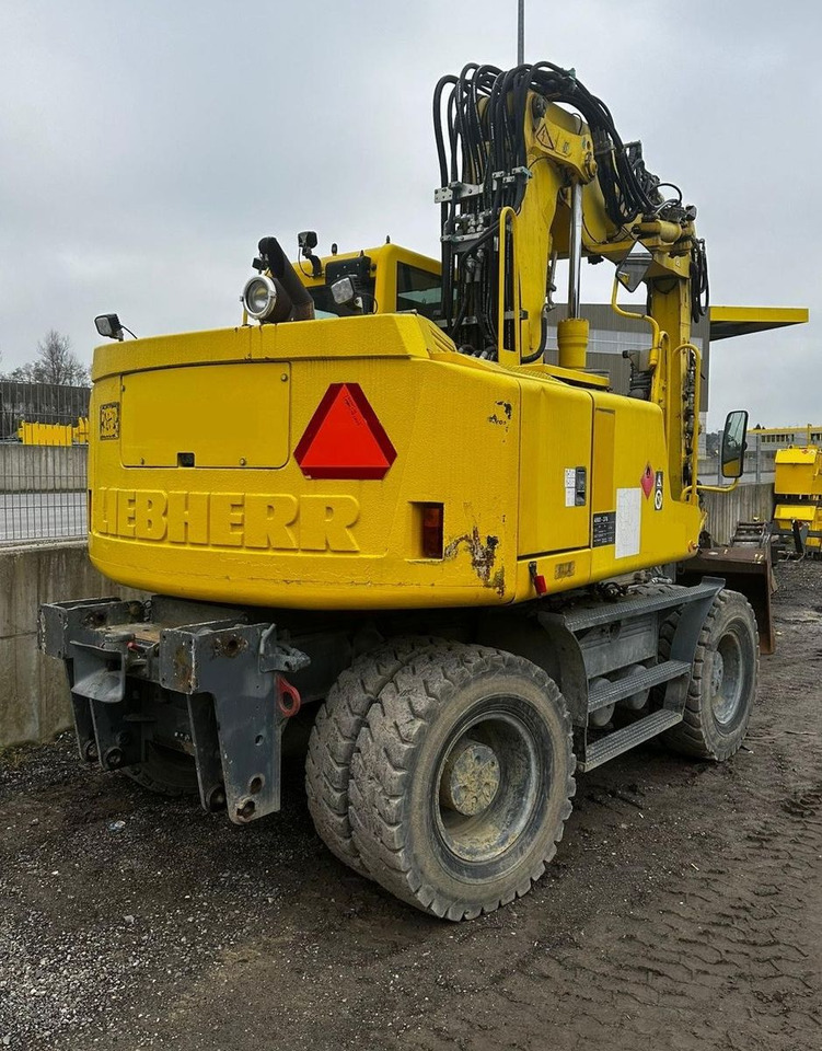 Liebherr A900C ZW Litronic PFS 2, Rail+Road, Gleisbagger - حفارة دولاب: صورة 2 Liebherr A900C ZW Litronic PFS 2, Rail+Road, Gleisbagger - حفارة دولاب: صورة 2
