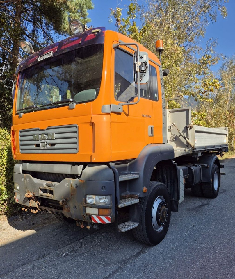 MAN 18.313 FAK 4x4, E3, ohne Kran - شاحنة قلاب: صورة 1 MAN 18.313 FAK 4x4, E3, ohne Kran - شاحنة قلاب: صورة 1