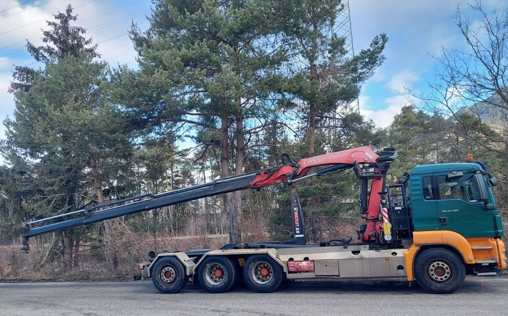 MAN TGS 35.480 8x4, E5, Fassi F235CXP Kran+Abroll - شاحنة كرين, شاحنة ذات خطاف: صورة 3 MAN TGS 35.480 8x4, E5, Fassi F235CXP Kran+Abroll - شاحنة كرين, شاحنة ذات خطاف: صورة 3