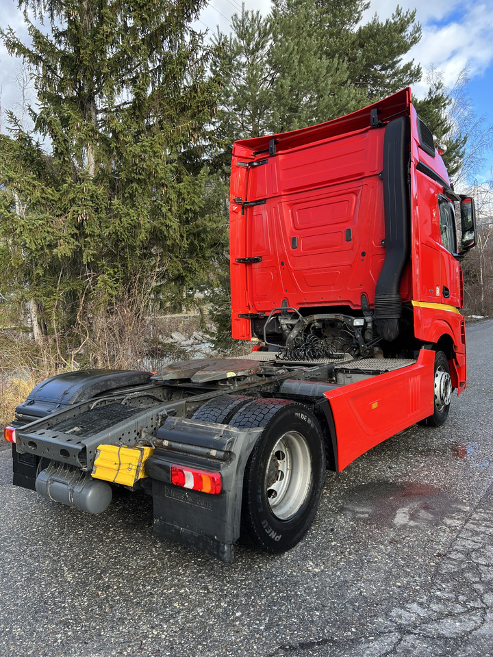 MERCEDES-BENZ Actros 1845 4x2, E6, Retarder - وحدة جر: صورة 4 MERCEDES-BENZ Actros 1845 4x2, E6, Retarder - وحدة جر: صورة 4