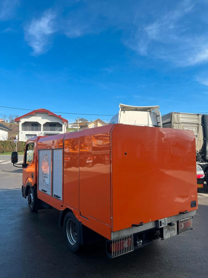 Nissan NT400 Cabstar, Dietmar Kaiser, 160bar, Hochdruck - شاحنة الشفط: صورة 5 Nissan NT400 Cabstar, Dietmar Kaiser, 160bar, Hochdruck - شاحنة الشفط: صورة 5