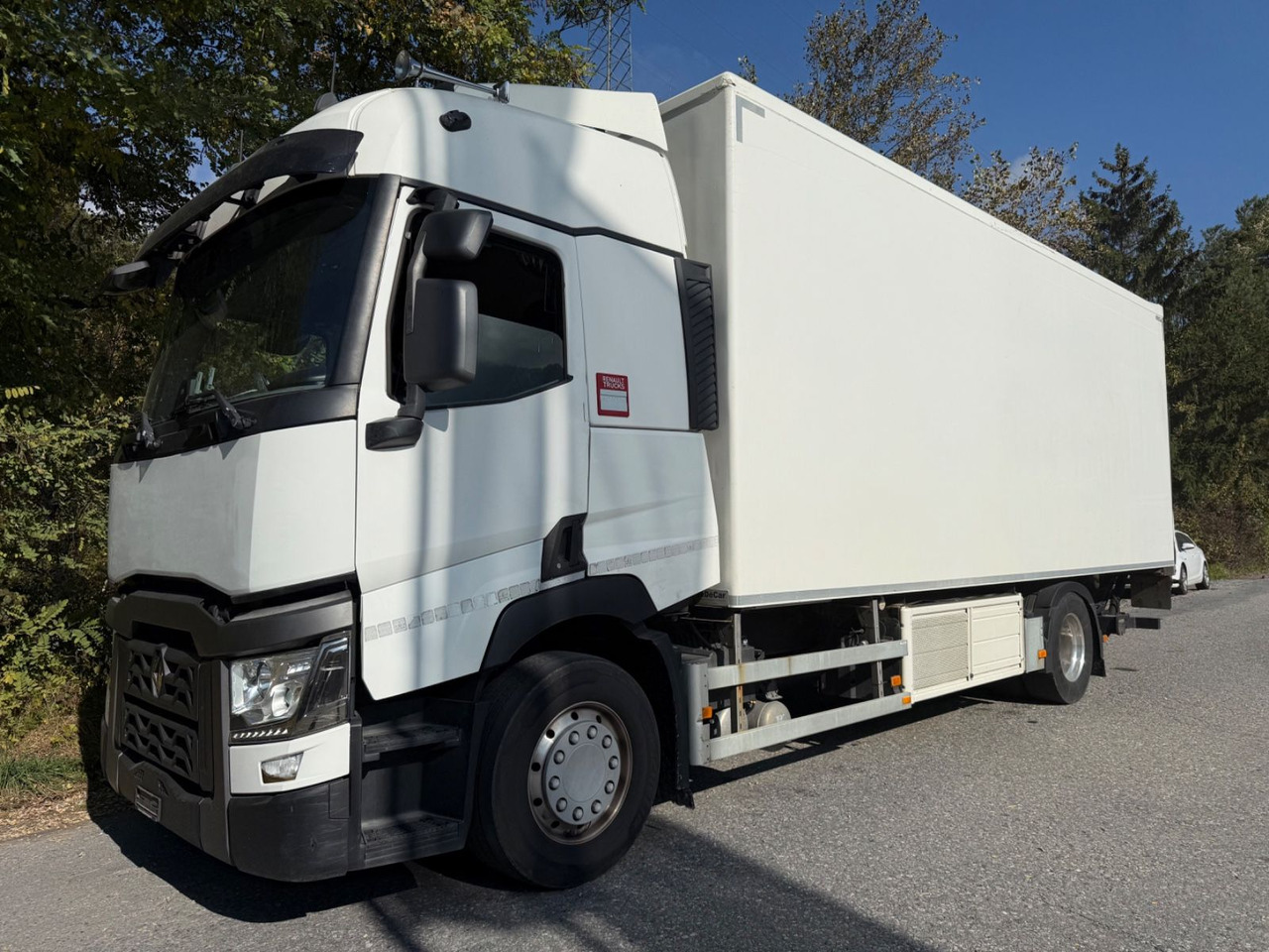 Renault T460 4x2, E 6, Carrier U850, -30C, Ladebordwand - شاحنة الفريزر: صورة 1 Renault T460 4x2, E 6, Carrier U850, -30C, Ladebordwand - شاحنة الفريزر: صورة 1