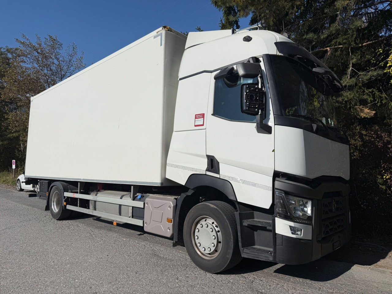 Renault T460 4x2, E 6, Carrier U850, -30C, Ladebordwand - شاحنة الفريزر: صورة 2 Renault T460 4x2, E 6, Carrier U850, -30C, Ladebordwand - شاحنة الفريزر: صورة 2