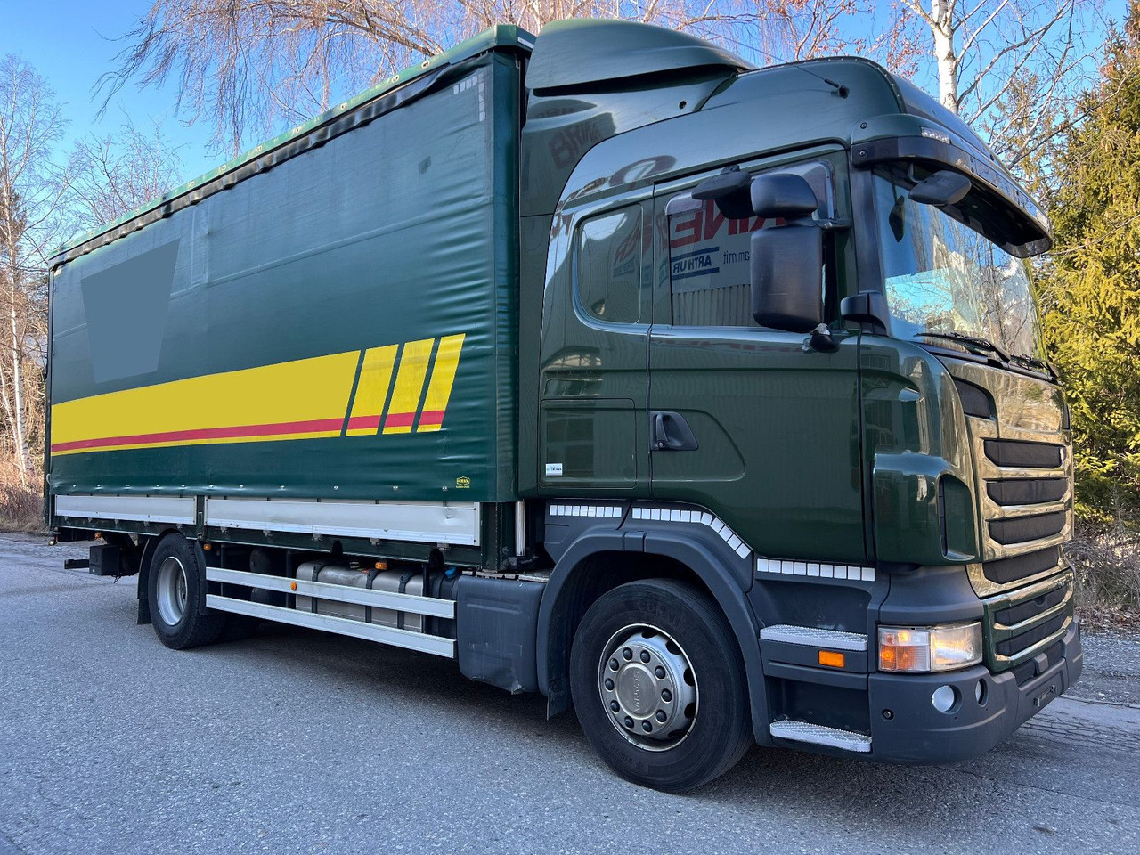Scania R440 4x2, Euro 6, Ladebordwand, Retarder - شاحنة ستارة: صورة 1 Scania R440 4x2, Euro 6, Ladebordwand, Retarder - شاحنة ستارة: صورة 1