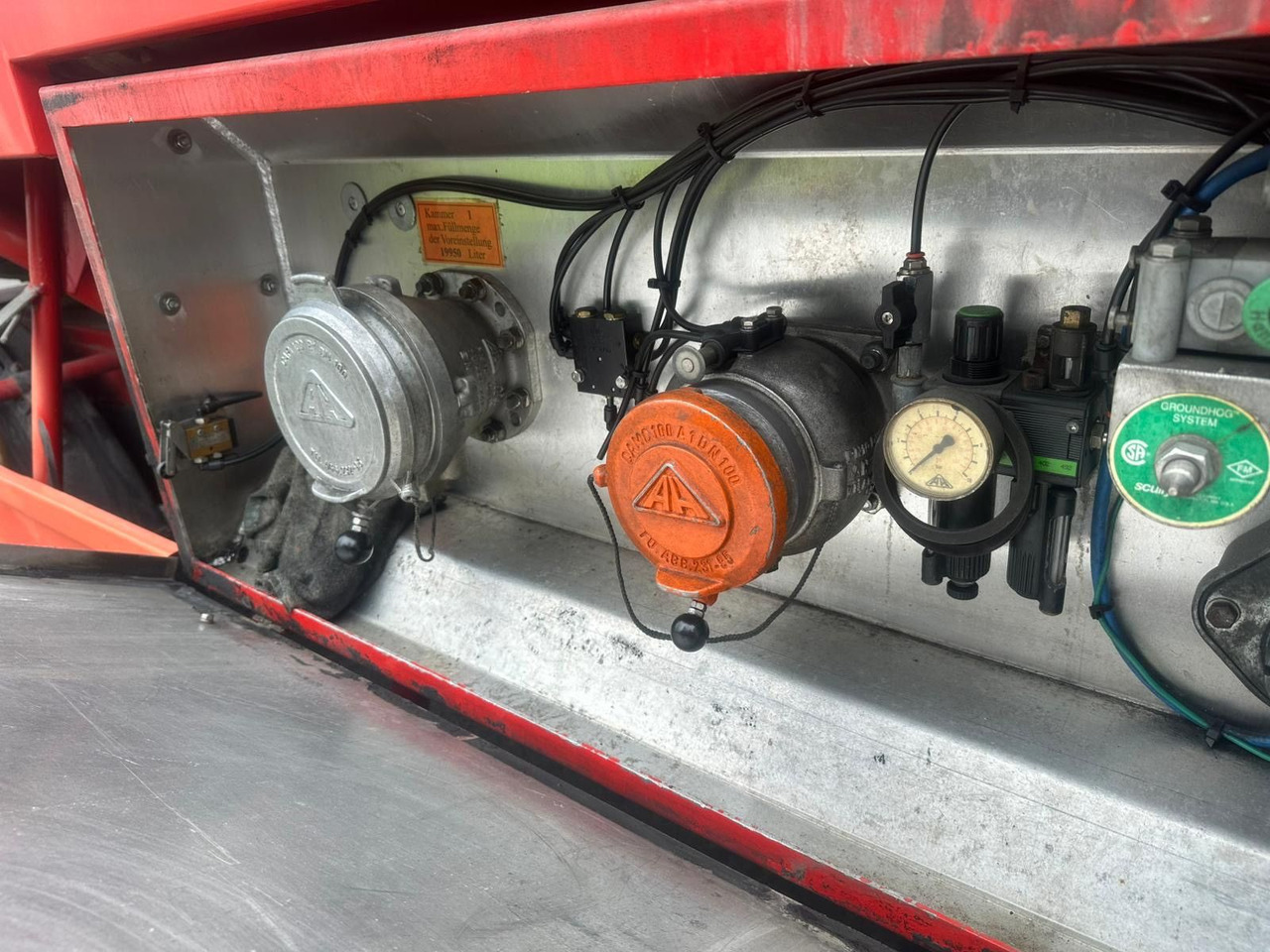 Willig 2 ANH 21.0, ADR, Benzin/Diesel, 19950Lite - مقطورة صهريج: صورة 5 Willig 2 ANH 21.0, ADR, Benzin/Diesel, 19950Lite - مقطورة صهريج: صورة 5
