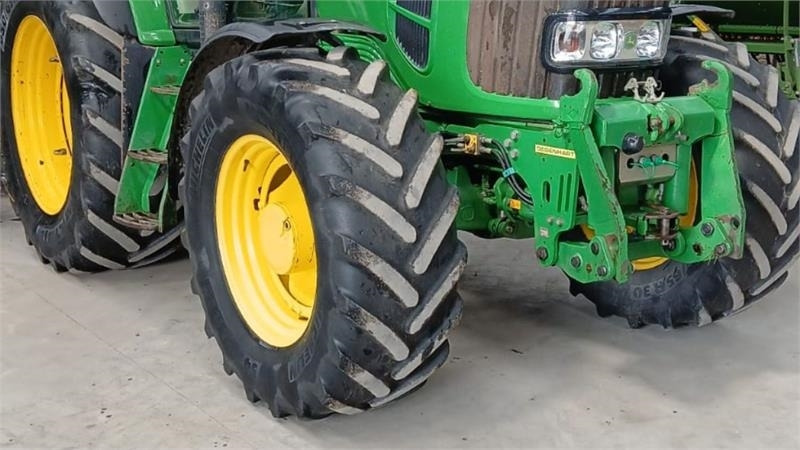 John Deere 7530 - جرار: صورة 3 John Deere 7530 - جرار: صورة 3