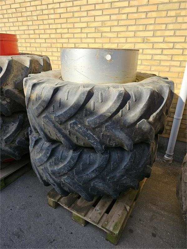 Kleber 480/70 R28 - إطارات: صورة 1 Kleber 480/70 R28 - إطارات: صورة 1