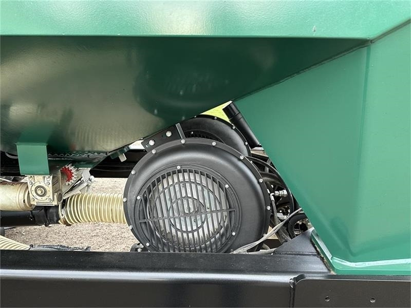 آلة البذر Multiva Forte FX 6000 Crossboard: صورة 13