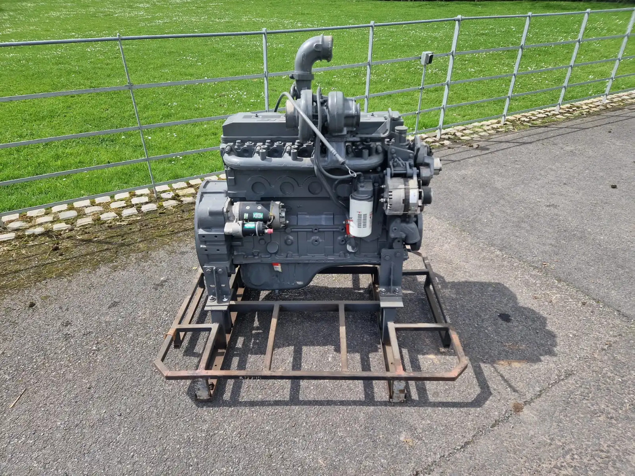 Cummins CPL3900 6BTA Engine 5.9 litre - محرك - آلات البناء: صورة 2 Cummins CPL3900 6BTA Engine 5.9 litre - محرك - آلات البناء: صورة 2