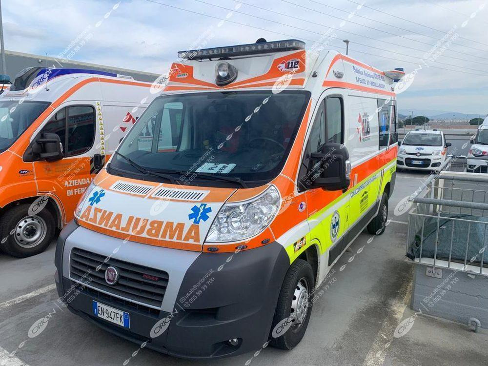 ORION FIAT 250 DUCATO - سيارة اسعاف: صورة 1 ORION FIAT 250 DUCATO - سيارة اسعاف: صورة 1
