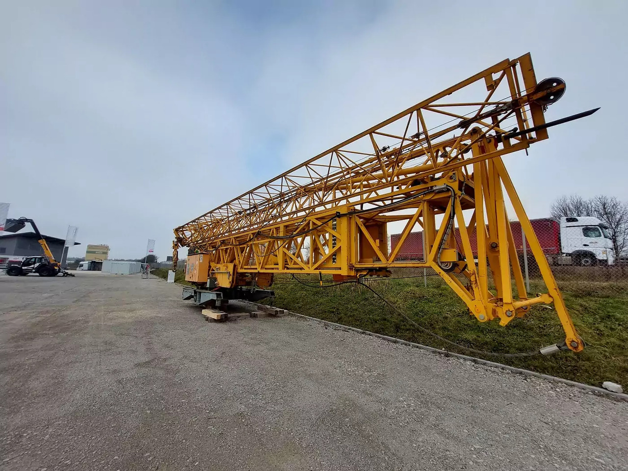 2002 Liebherr 71 K - رافعة برجية: صورة 3 2002 Liebherr 71 K - رافعة برجية: صورة 3