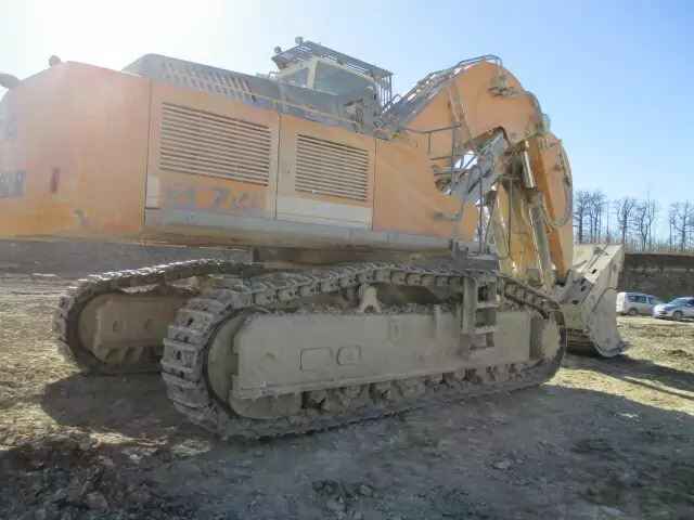 2013 Liebherr R 974 C Hochlöffel - حفار زحاف: صورة 4 2013 Liebherr R 974 C Hochlöffel - حفار زحاف: صورة 4