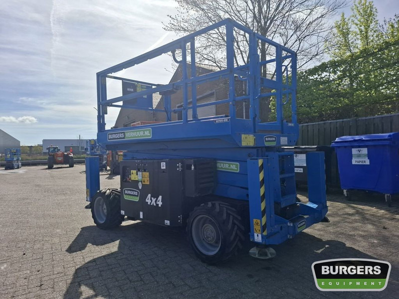 Genie GS-3369 RT - رافعة هيدروليكية مقصية: صورة 4 Genie GS-3369 RT - رافعة هيدروليكية مقصية: صورة 4