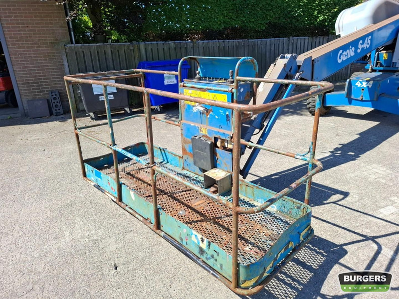 معدات الوصول Genie S45: صورة 12