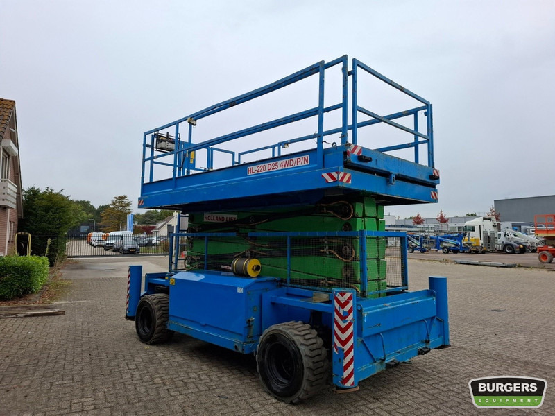 HOLLANDLIFT HL220D25 - رافعة هيدروليكية مقصية: صورة 2 HOLLANDLIFT HL220D25 - رافعة هيدروليكية مقصية: صورة 2
