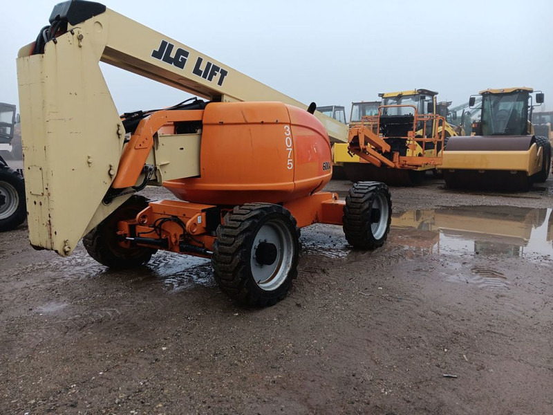 JLG 600AJ - شاحنة ذراع مفصلي: صورة 4 JLG 600AJ - شاحنة ذراع مفصلي: صورة 4