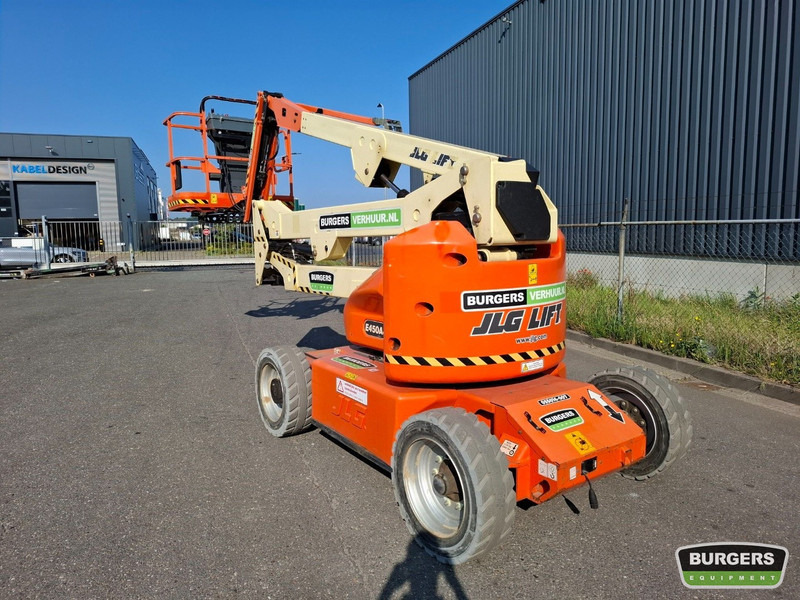 JLG E450 AJ - شاحنة ذراع مفصلي: صورة 2 JLG E450 AJ - شاحنة ذراع مفصلي: صورة 2