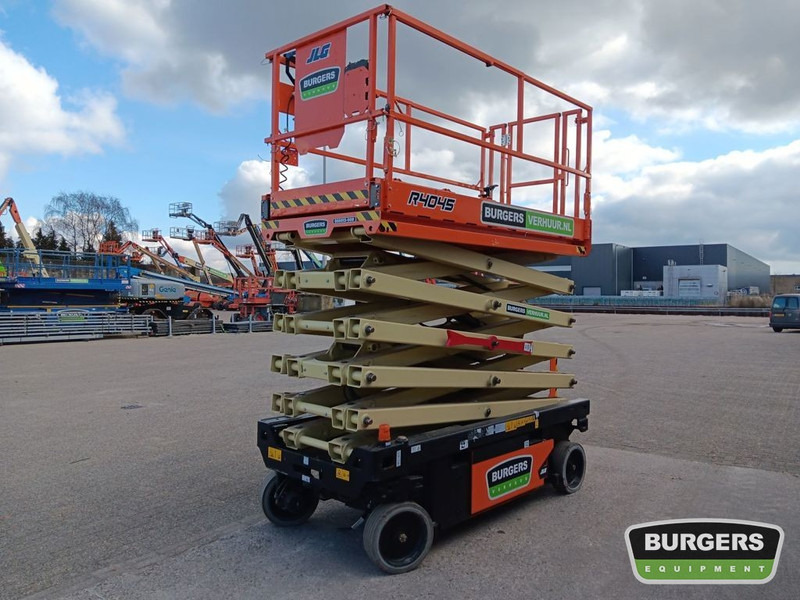 JLG R4045 - رافعة هيدروليكية مقصية: صورة 3 JLG R4045 - رافعة هيدروليكية مقصية: صورة 3
