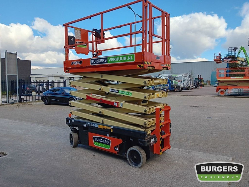JLG R4045 - رافعة هيدروليكية مقصية: صورة 5 JLG R4045 - رافعة هيدروليكية مقصية: صورة 5