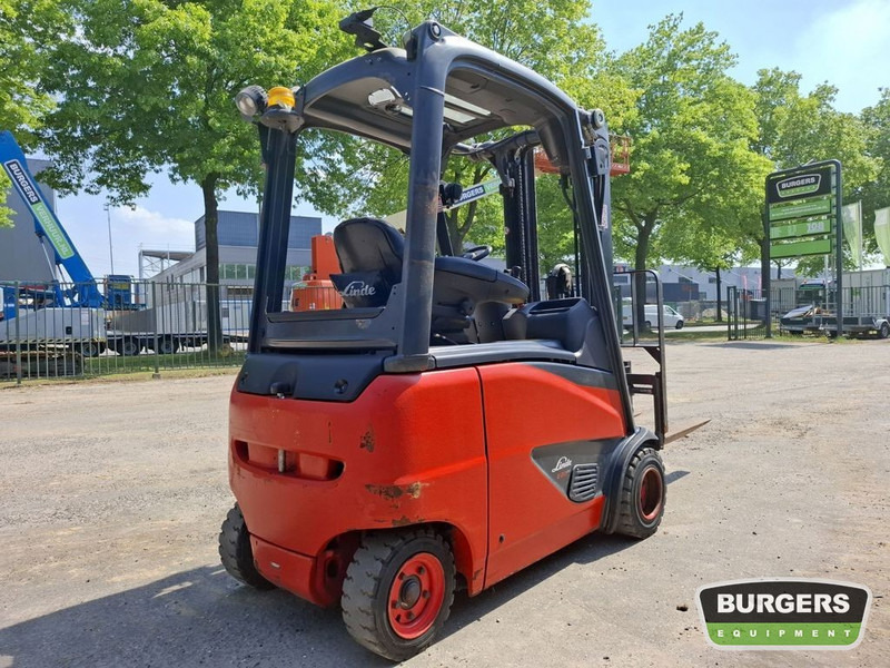 Linde E20PH - رافعة شوكية كهربائية: صورة 3 Linde E20PH - رافعة شوكية كهربائية: صورة 3