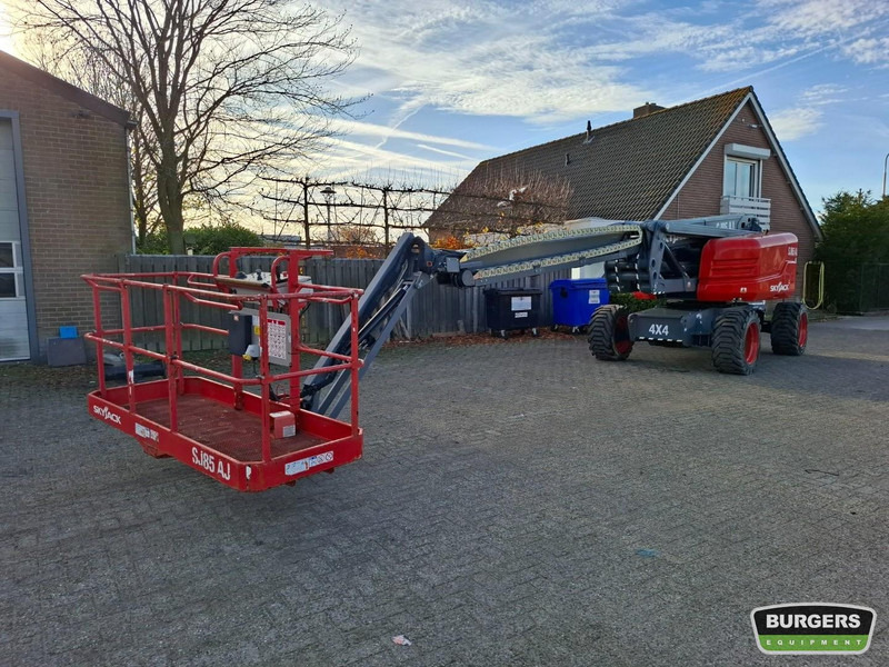 Skyjack SJ85 AJ - شاحنة ذراع مفصلي: صورة 1 Skyjack SJ85 AJ - شاحنة ذراع مفصلي: صورة 1